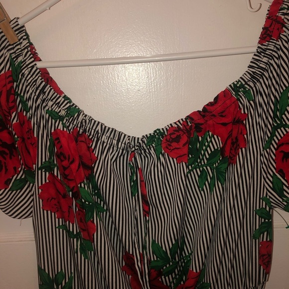 Urban Heritage Off-Shoulder Jumpsuit- large with tassels/ wide legs/ peasant top - Picture 4 of 9